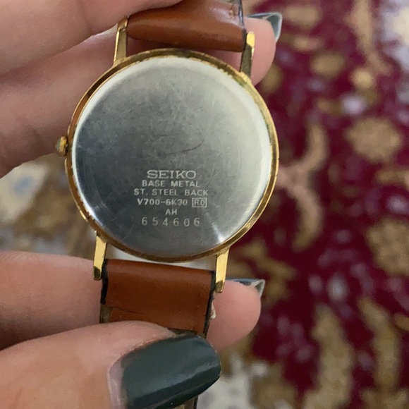 ❣️sold❣️Seiko gold watch with leather straps - Picture 4 of 4